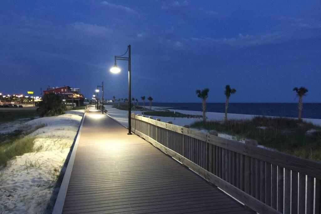 Seaside Gem Lägenhet Biloxi Exteriör bild